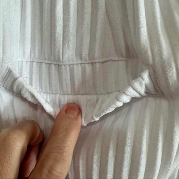 Manière De Voir Womens Pleated Mini Skirt with Laced Side Tie White 4 - Picture 9 of 12